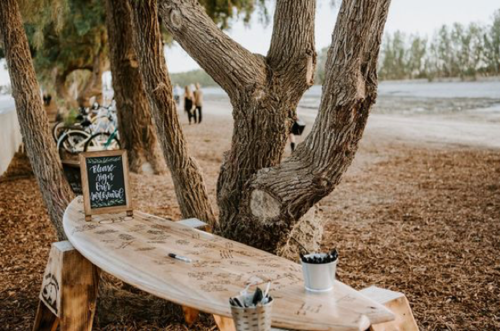 Alternativeweddingguestbooks-thesportguestbook
